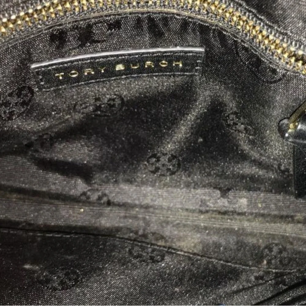 Women’s Tory Burch Elegant Black Quilted Leather Fold Over Crossbody Bag